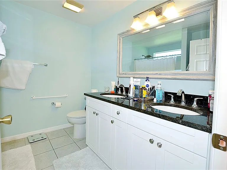 155 36th Ct SW — Photo 18