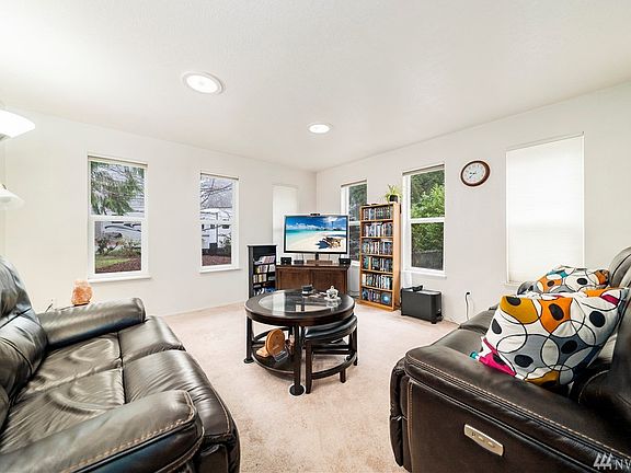 2nd image of 3307 43rd Ave SE