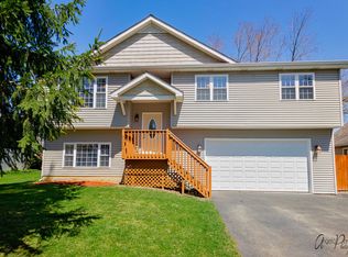 25324 W Highland Ave, Antioch, IL