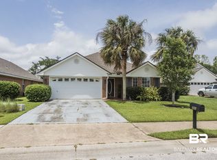 380 Savannah Ln, Gulf Shores, AL 36542