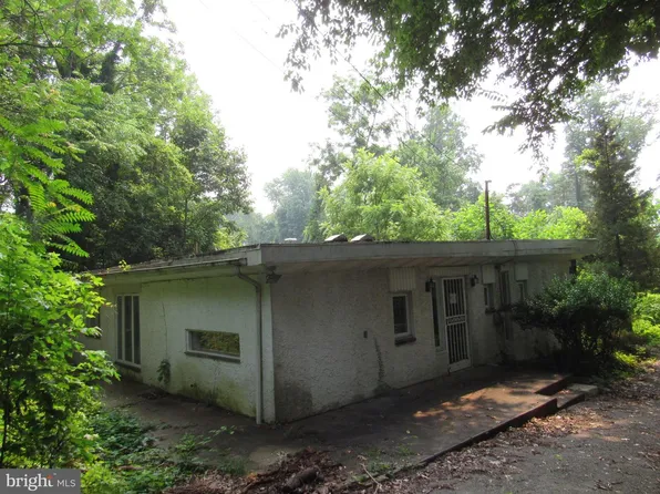 978 City Ave, Wynnewood, PA 19096