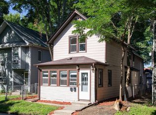 640 Van Buren St NE, Minneapolis, MN 55413