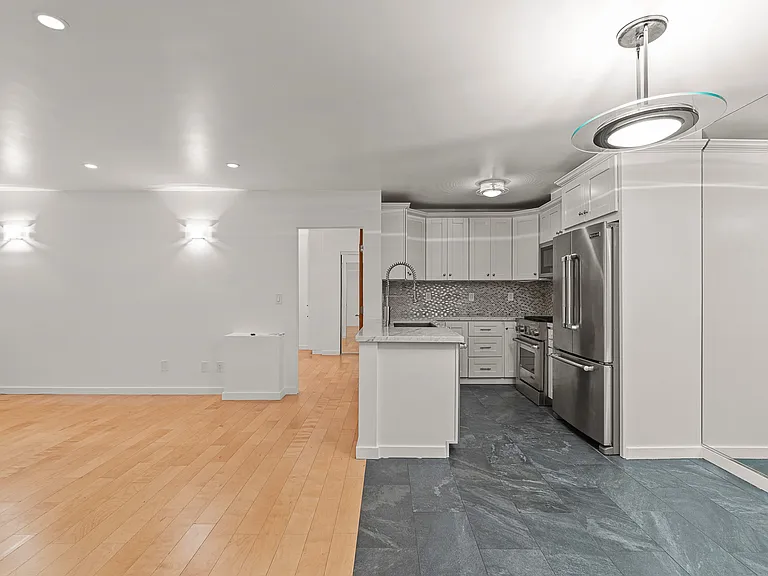 9005 Cynthia St #119 — Photo 8
