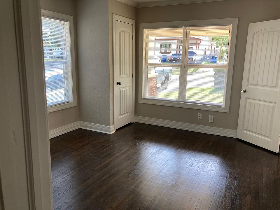 1st image of 827 N Columbia Ave