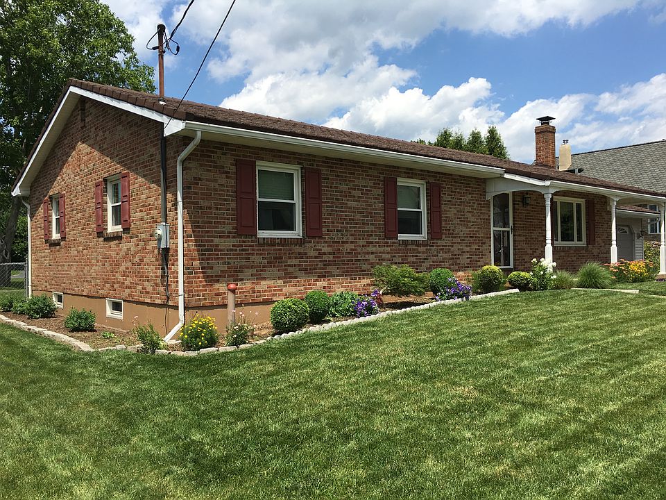 Beautiful Brick Ranch