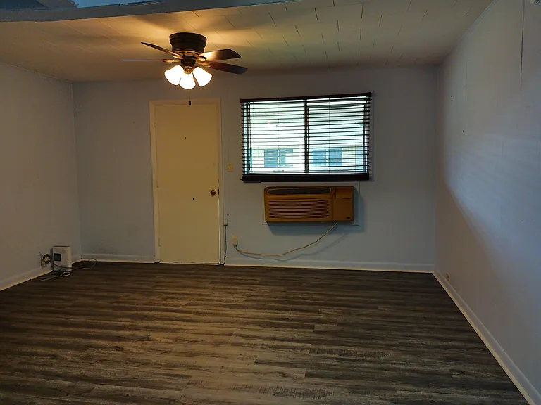 1420 Rodeo Rd #35 — Photo 4