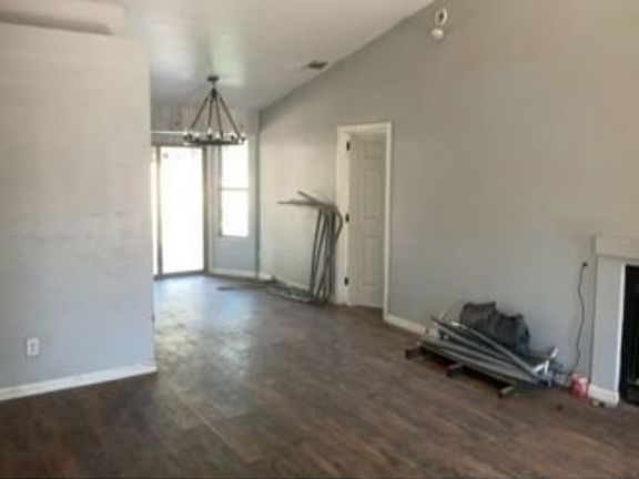 3rd image of 2780 W Calle Del Tigre