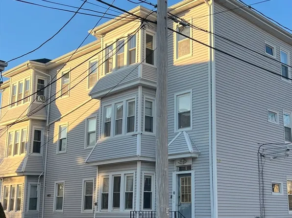 52 Johnson St, Fall River, MA 02723