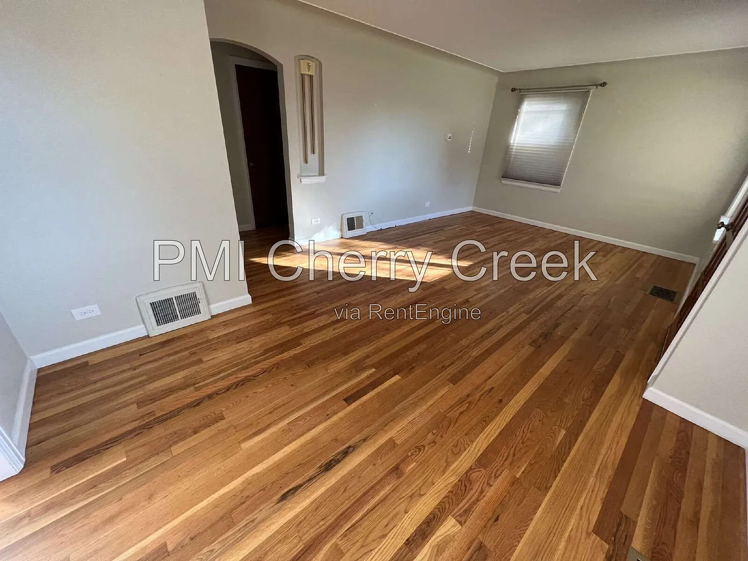 2 bed, 2.0 bath, 1365 sqft, $2,895 — Photo 4