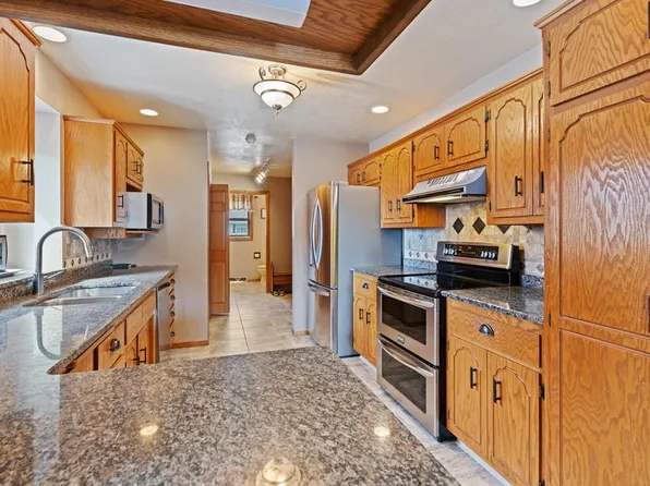 355 N 15th Dr, Sturgeon Bay, WI 54235
