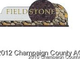 203 Westboro Rd, Savoy, IL 61874