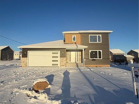 5th image of 90 Melbourne Cres