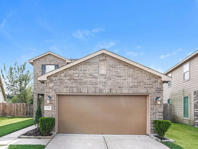 10707 Fuqua Glen Ln — Photo 1