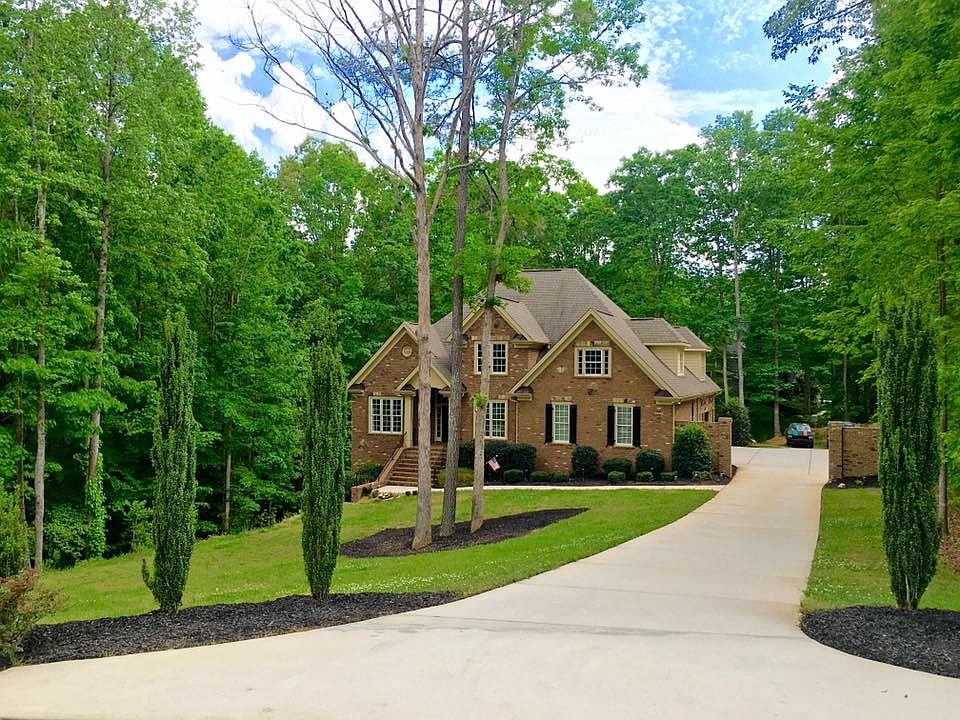 1317 Tacketts Pond Dr, Raleigh, NC 27614 | Zillow