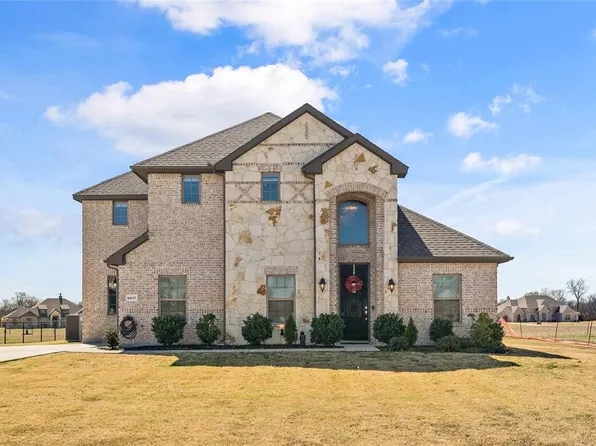 6017 Mango Dr, Sanger, TX