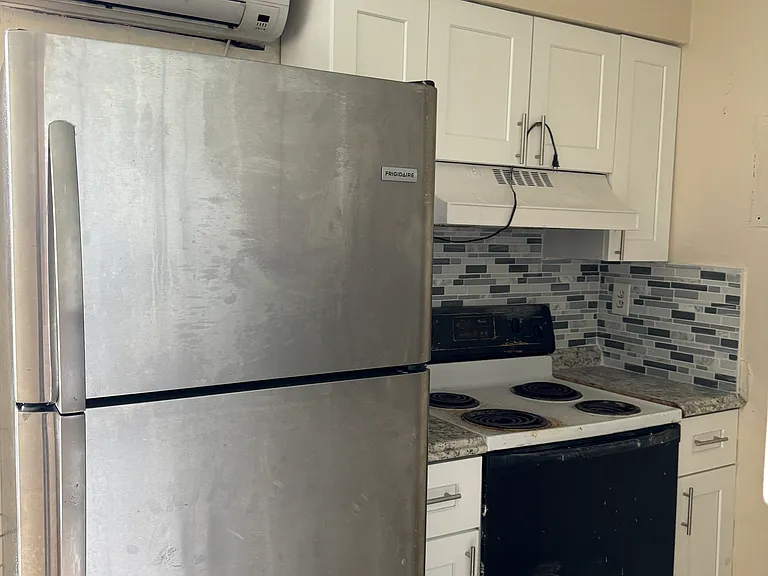 7640 Kimberly Blvd #1 — Photo 2