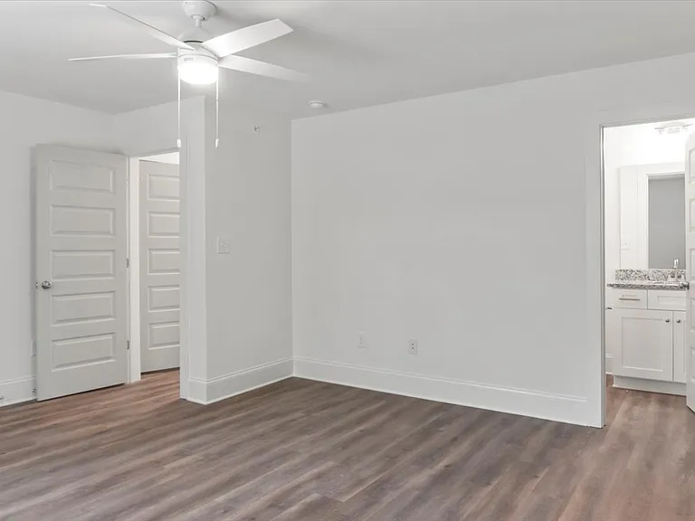 354 Arch St — Photo 8