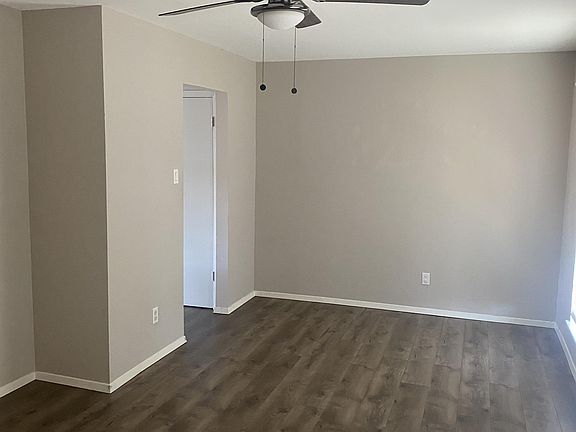 2nd image of 4306 Mountain View Dr