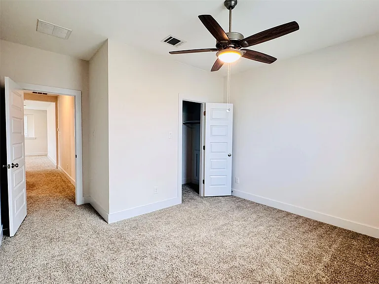 2605 Brushwood Mdw — Photo 21