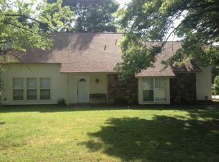 403 Pebble Brook Dr, Clinton, MS 39056