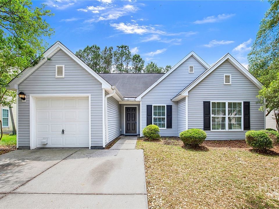 1st image of 8 Hamilton Grove Drive