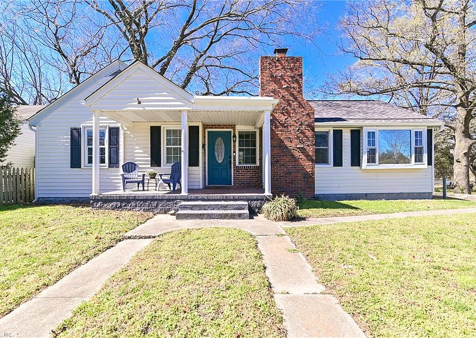 1st image of 1536 Bainbridge Blvd