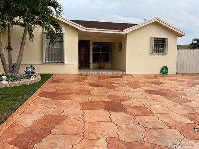 12548 SW 210th St, Miami, FL, 33177
