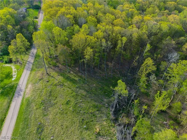 4020 College Hill Rd, Cambridge, OH 43725