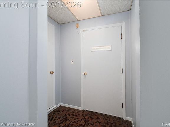 5th image of 34500 Freedom Rd