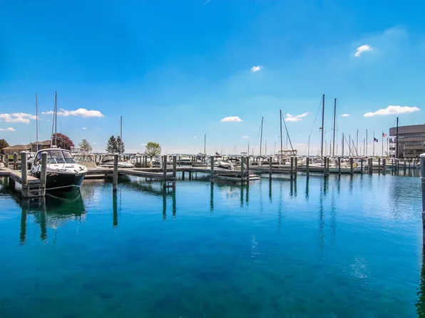 12755 S Marina Village Dr #94, Traverse City, MI 49684