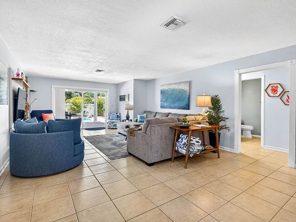 2543 Sunny Breeze Ave #ID1520129P