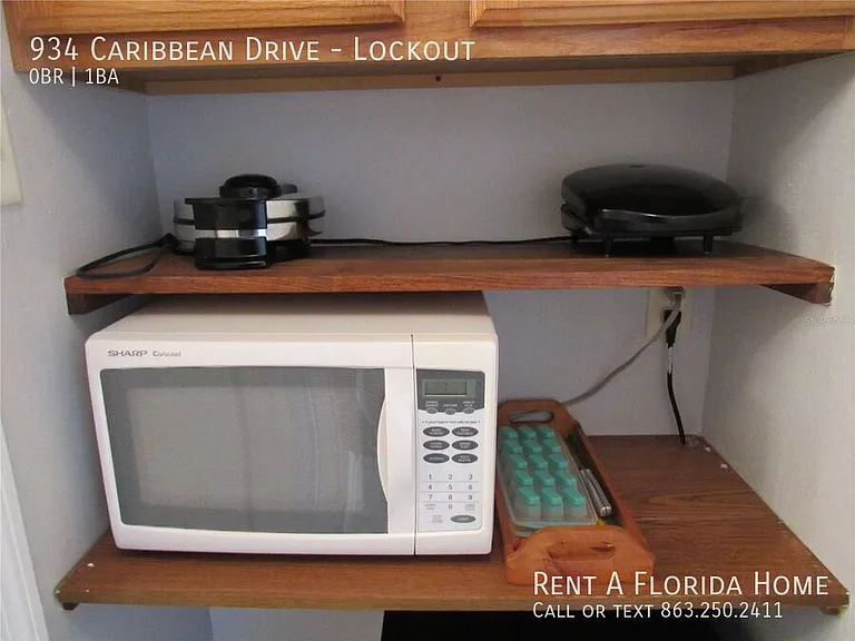 934 Caribbean Dr #LOCKOUT — Photo 7