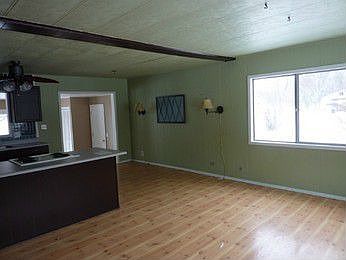 4th image of 380 Wood Creek Dr