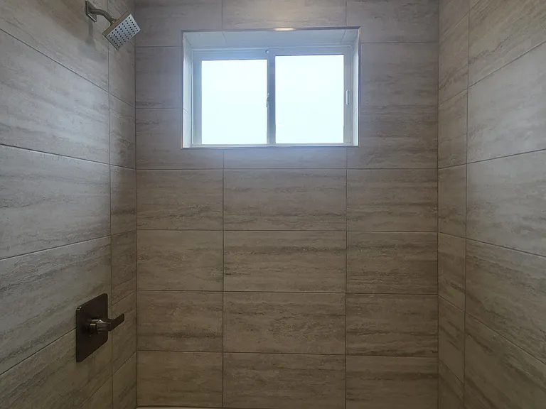 La Playa Apartments — Photo 12