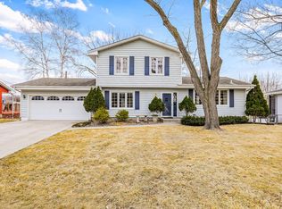 9200 Northwood Pkwy, New Hope, MN 55427