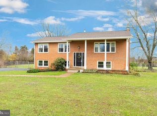 11991 Bluegrass Ct, Nokesville, VA 20181