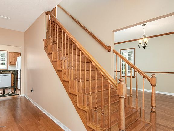 4th image of 4180 Careywood Dr