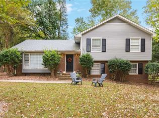 416 Kelford Ln, Charlotte, NC 28270