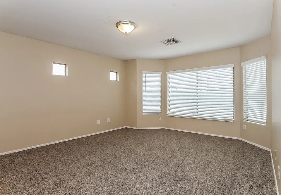 1st image of 1543 W Burgess Ln