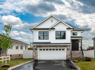 414 Longwood Ave, Bound Brook, NJ 08805