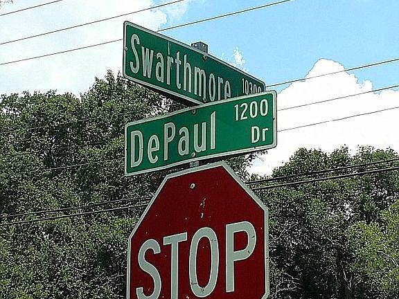 4th image of 10357 Swarthmore Dr