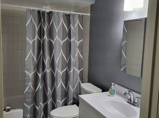 3009 La Costa St APT B, Bakersfield, CA 93306