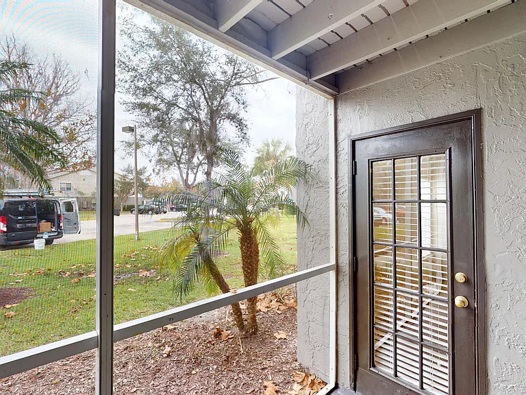 Altamira Place Apartment Homes — Photo 117