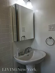 Rented by Living New York