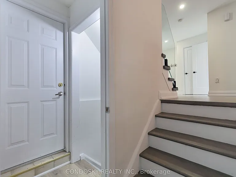 5226 Bushelgrove Cir — Photo 4
