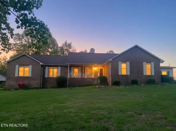 31 Chestnut Oak Rd, Crossville, TN 38571