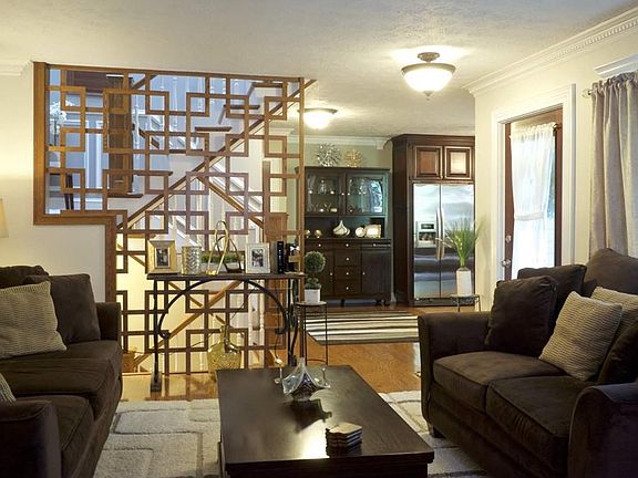 4th image of 18 Bengal Ln #18