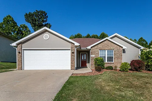 3425 Squirrel Dr Photo 1