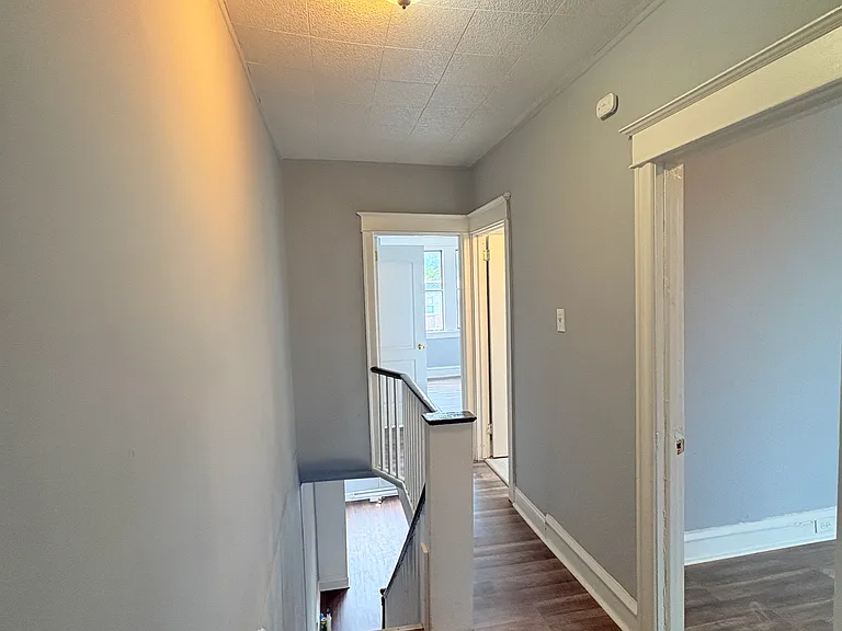 1700 N Edgewood St — Photo 15