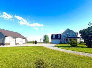 1050 Eckard Rd, Centerburg, OH 43011